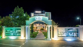 Отель Hotel XXL  Ferizaj